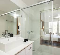 Valley View Room