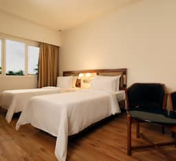 Standard Twin Bed