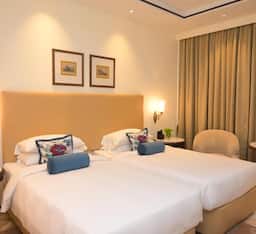 Deluxe Room Twin Bed