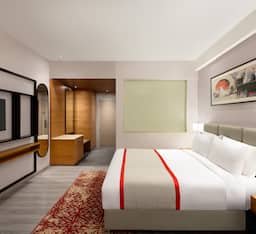 Accessible King Room