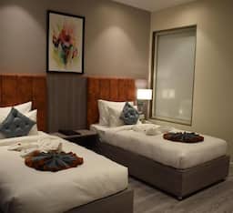 Deluxe Twin Double Room