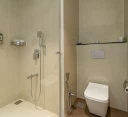Deluxe Room - 1 Double Bed