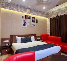Club Room