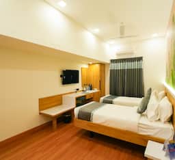 Deluxe Twin Room