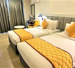 Standard Twin Room