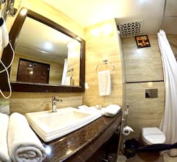 Hill Side Deluxe Room (No View)