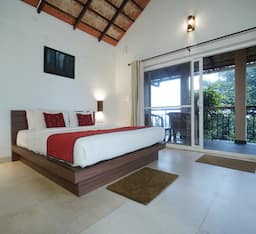Kokum Room With Fan