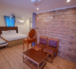 Sea View Suite Room - In Cruise Building