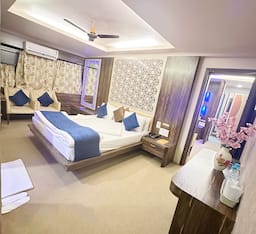 Triple Bed Non Ac