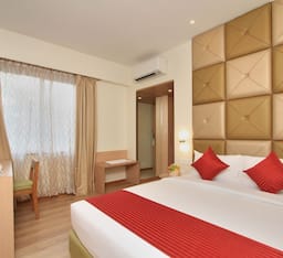 Deluxe King Twin Room