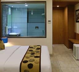Premium Club Room