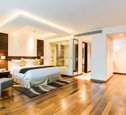 Deluxe King Double Room