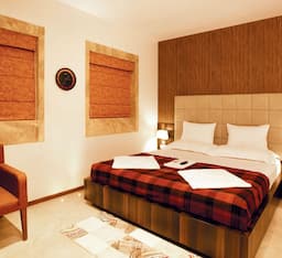 Deluxe Room with Garden View