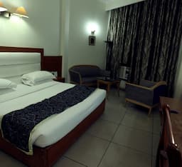Execuitve Room