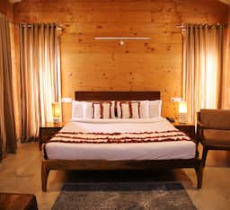 Deluxe Non AC Room