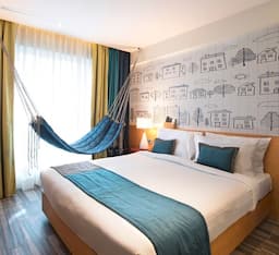 Deluxe Room (Non Smoking)