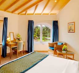 Superior Deluxe Room with Balcony