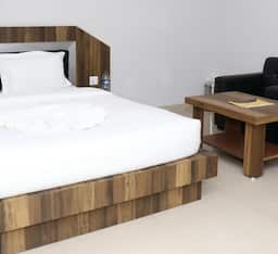 Deluxe King AC