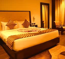 Deluxe Twin Bed Room