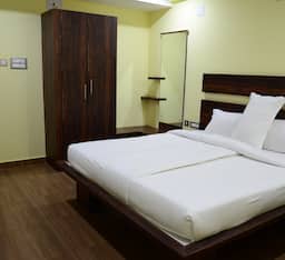 Club Room
