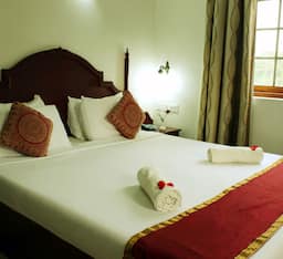 Golf View Room