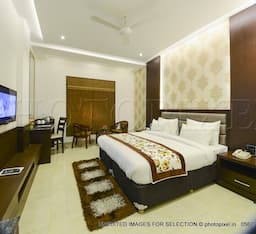 Super Deluxe Double Room
