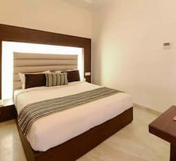 AC Deluxe Room