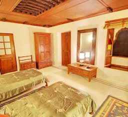 Deluxe Heritage room