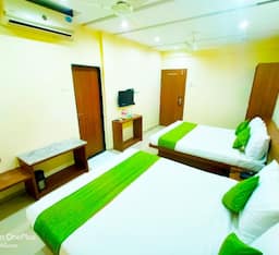 STANDARD AC ROOM