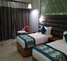 Superior Twin Room