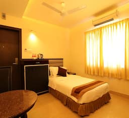 Studio Double Room
