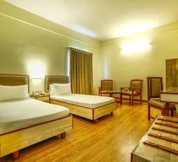 Standard Room - Princess Street