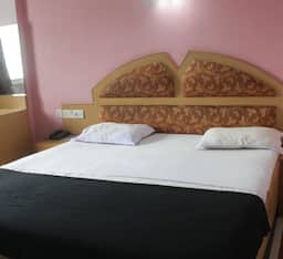 Deluxe Double Room (Non Ac)