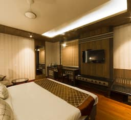 Luxury Suite:- Double Occupancy