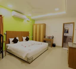 Chambers Room