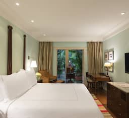 Luxury Room Garden View Twin Bed