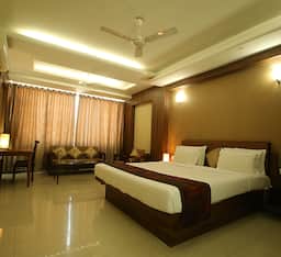 AC Deluxe Room