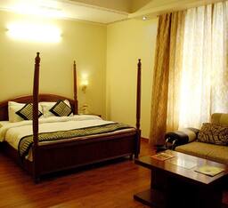 Luxury Deluxe Room