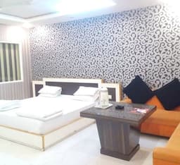 Club Room