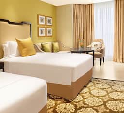Luxury Room King Bed