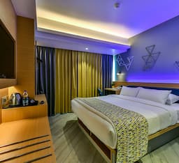Cozy Double Bed