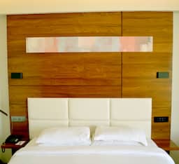 Elite Room