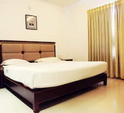 Deluxe AC Room