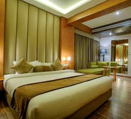 Gold Room