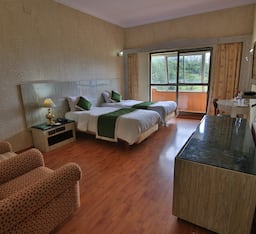 Premier Room