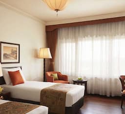Deluxe Room Various View Twin Bed