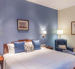 Heritage Room King Bed