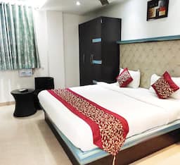Club Room