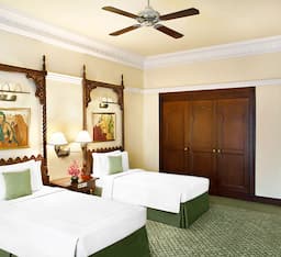 Deluxe Room Garden View Twin Bed