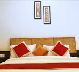 Trio Room